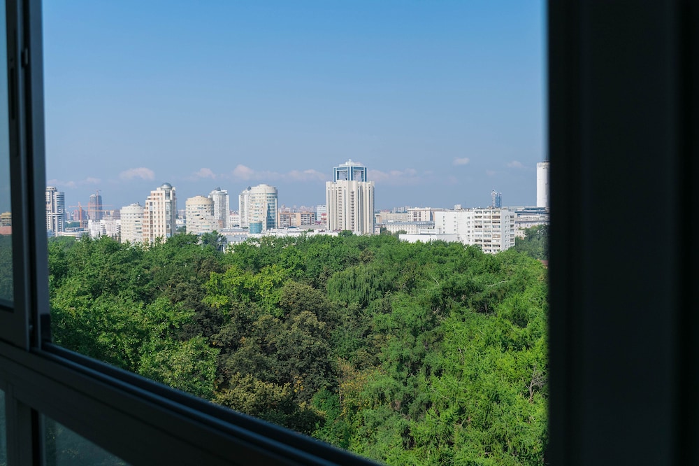 Premium Double or Twin Room, 1 Bedroom, Park View photo 3