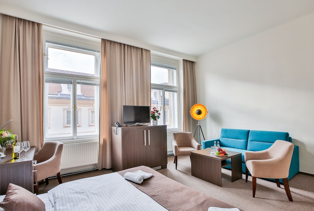 Superior Studio Suite