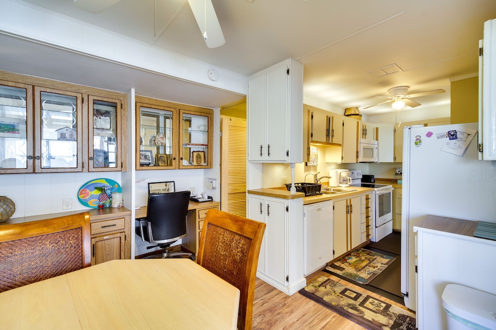 House (2 Bedrooms) photo 2