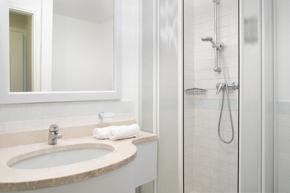 Standard Suite, 1 Bedroom, Terrace - Photo 25