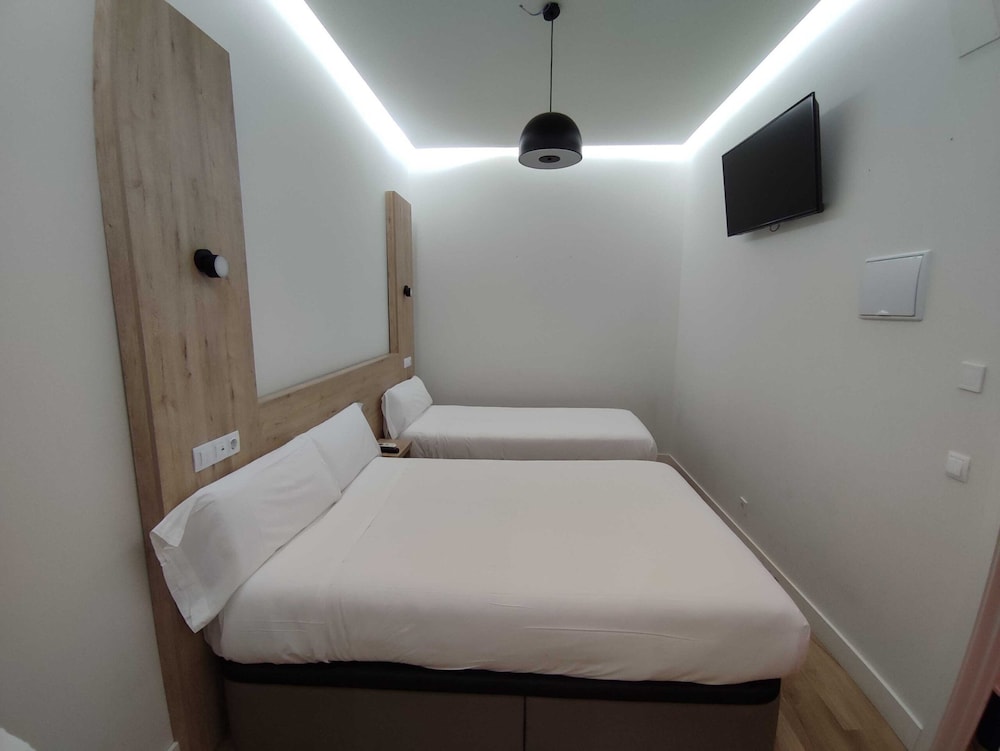 City Triple Room - Photo 2