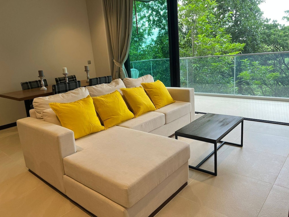 Apartment, 2 Bedrooms, Accessible, Balcony