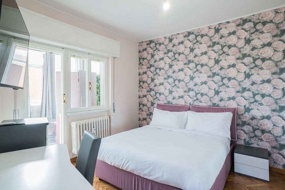Double Room, Balcony, City View