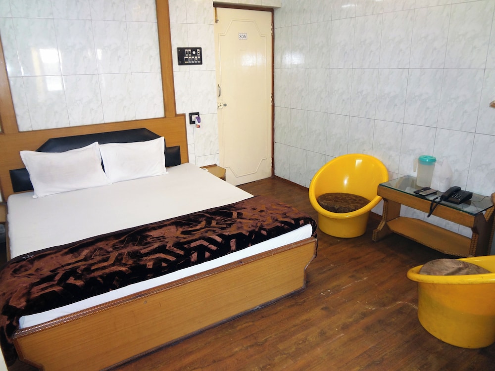 Basic Double Room