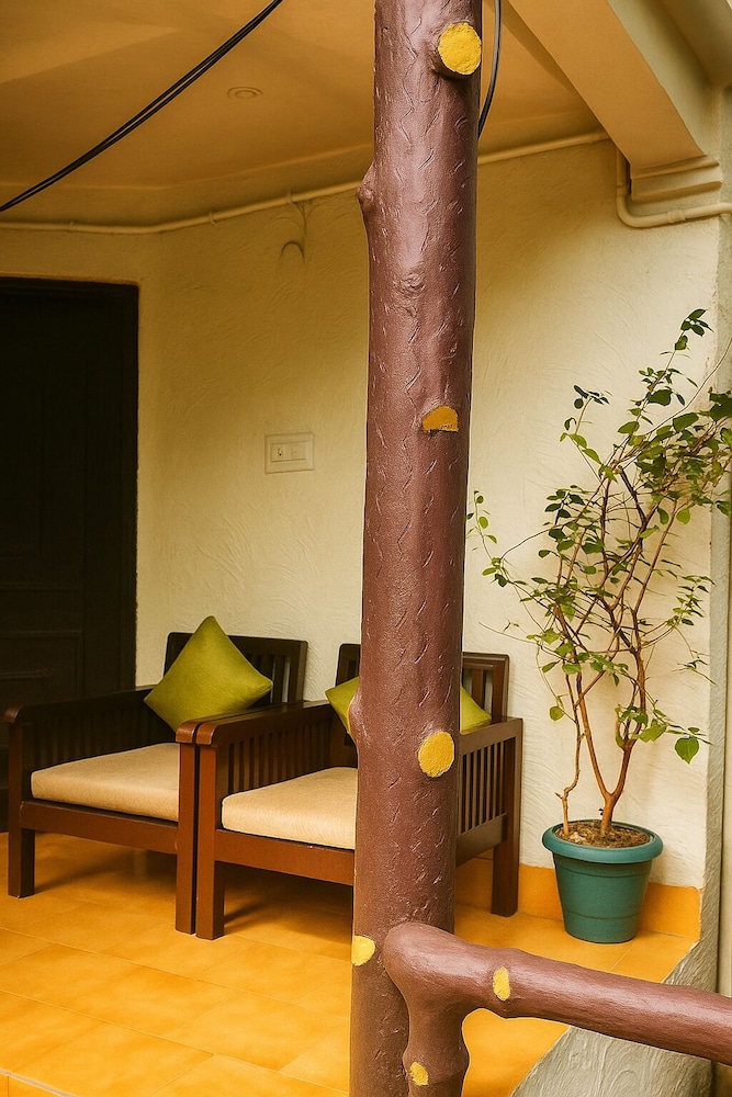 Deluxe Triple Room, Patio