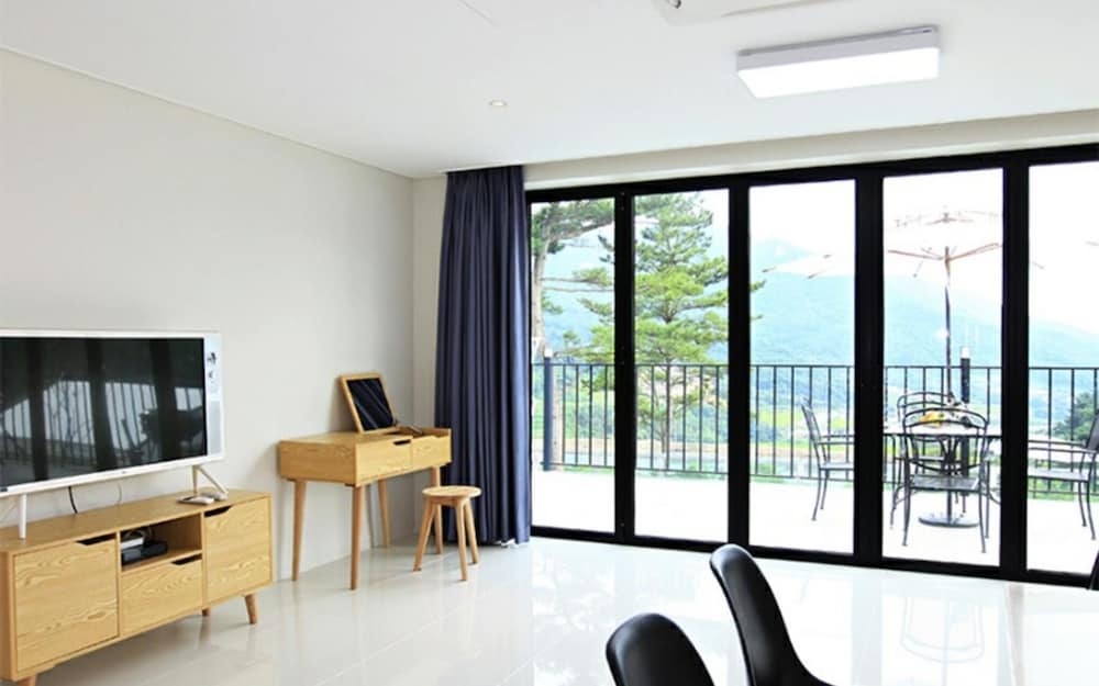 Room (Pension 3) photo 2
