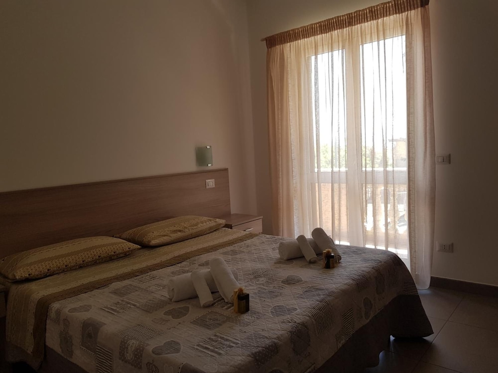 Double or Twin Room photo 2