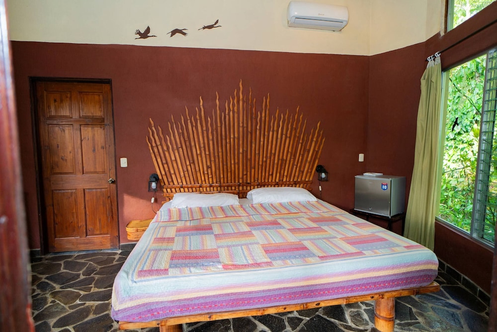 Standard Double Room, 1 King Bed, Terrace, Garden Area photo 1