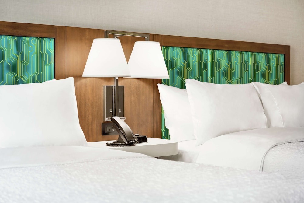 Room, 2 Queen Beds, Accessible - Photo 2