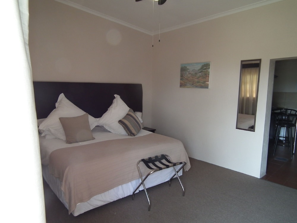 Luxury Cottage (with S/C) photo 1