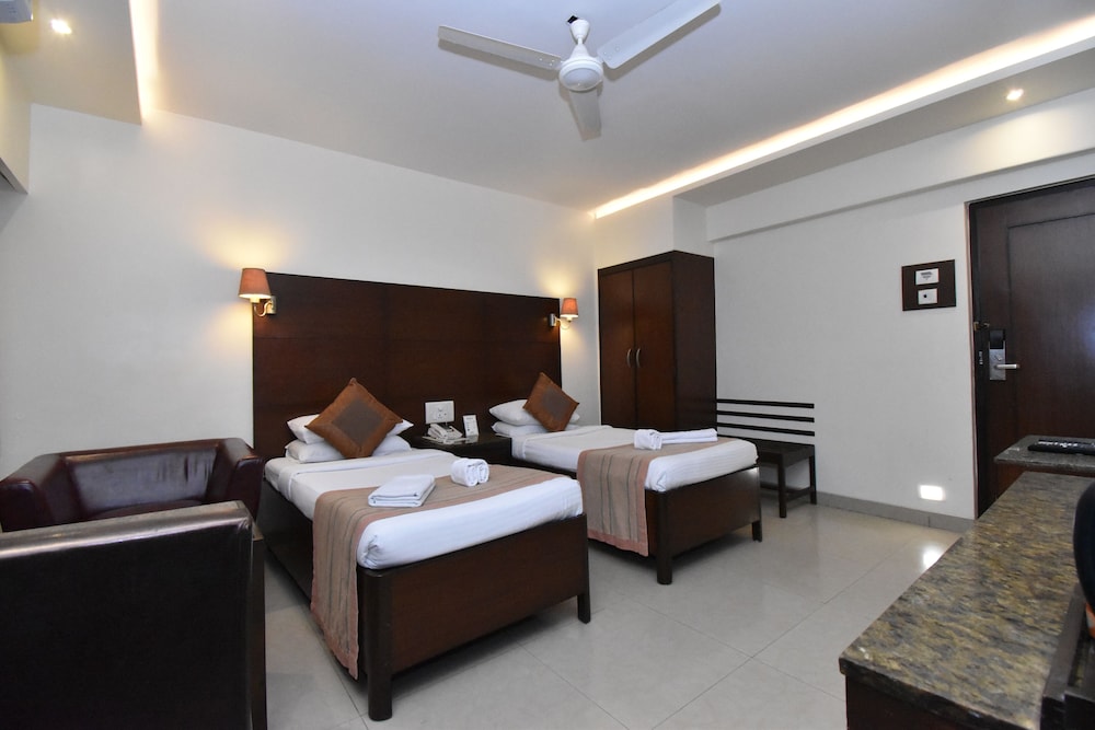 Executive Room - Photo 3