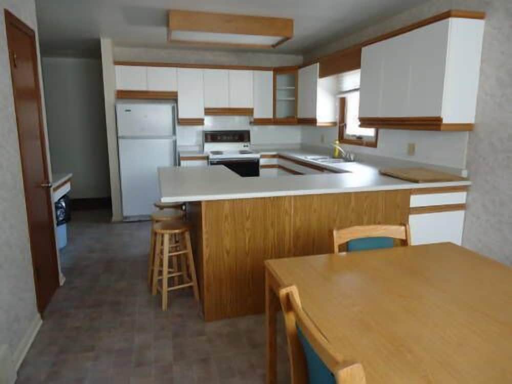 Suite, 3 Bedrooms photo 1