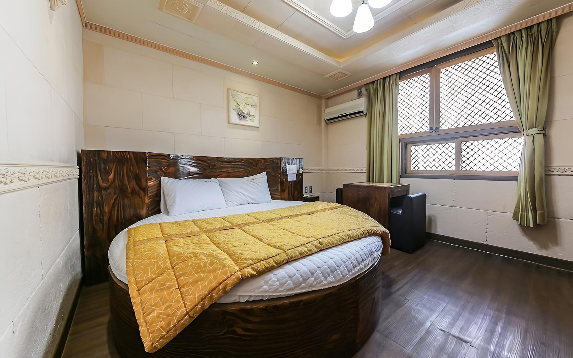Room (General room (healthy loess room)) - Photo 7