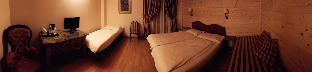 Double Room - Photo 1