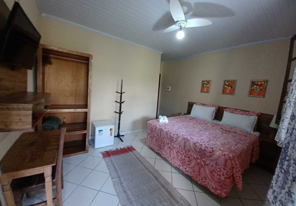 Standard Double or Twin Room photo 1