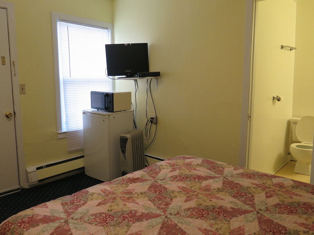 Economy Room, 1 Bedroom, Courtyard View photo 2
