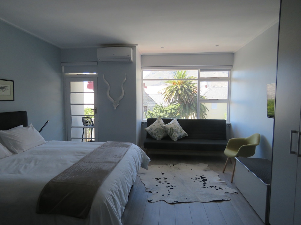 Deluxe Studio, Mountain View