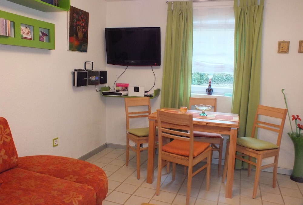 House, 2 Bedrooms, Non Smoking, Garden View photo 3