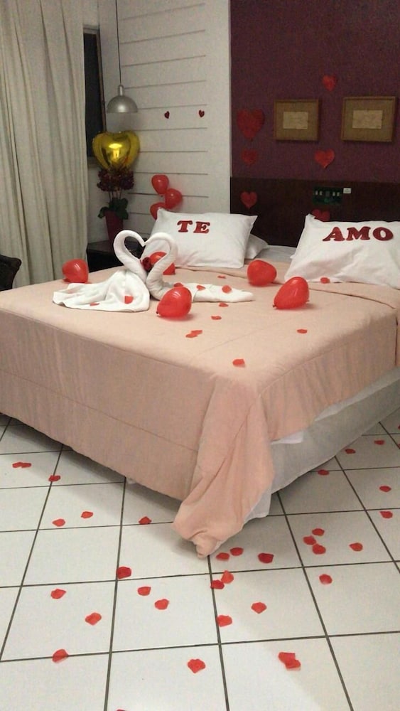 Double Deluxe Suite