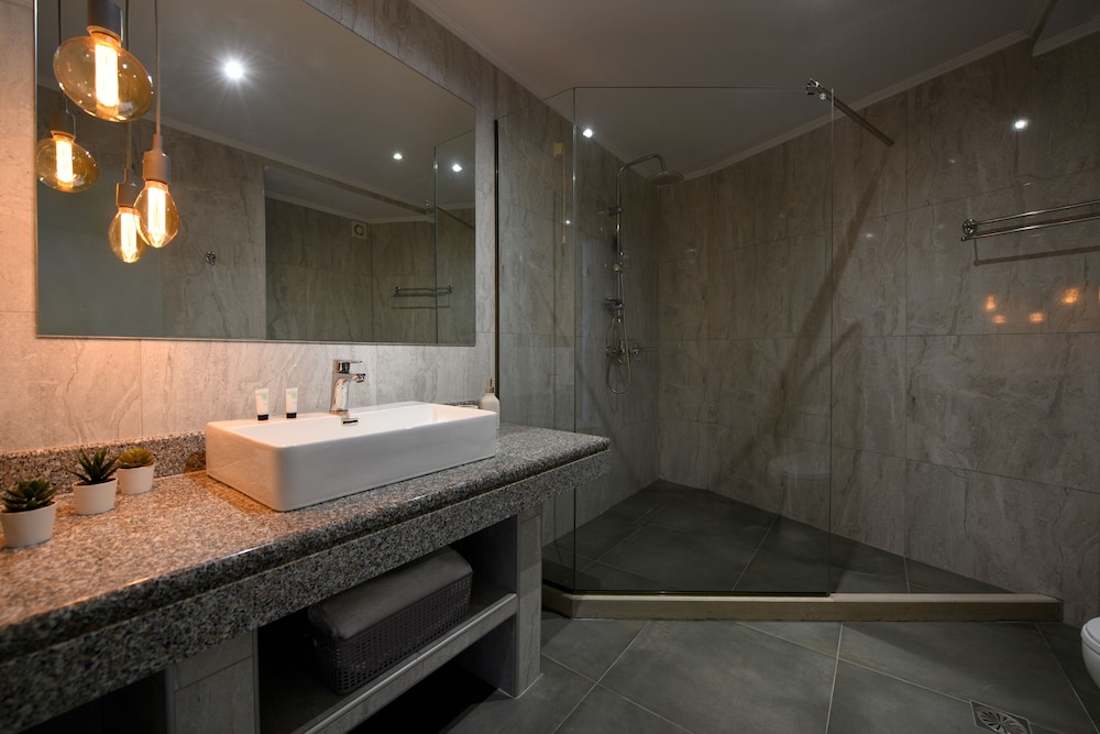 Studio Suite (King) photo 3