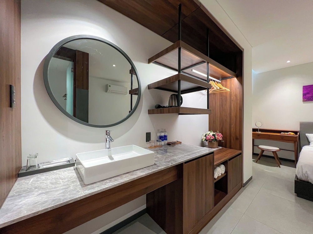 Basic Suite photo 2