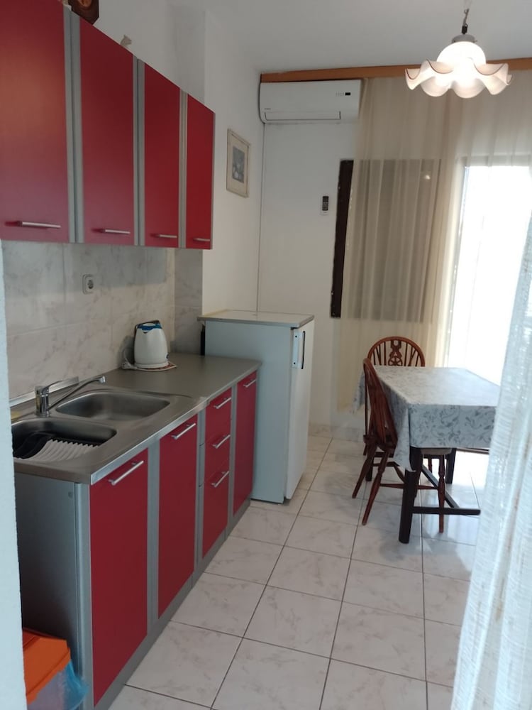 Apartment (Biljana - 150m from beach - A1(2+1)) photo 3