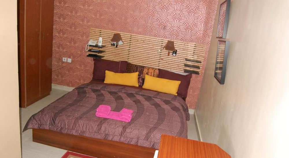 Royal Double Room, Pool View