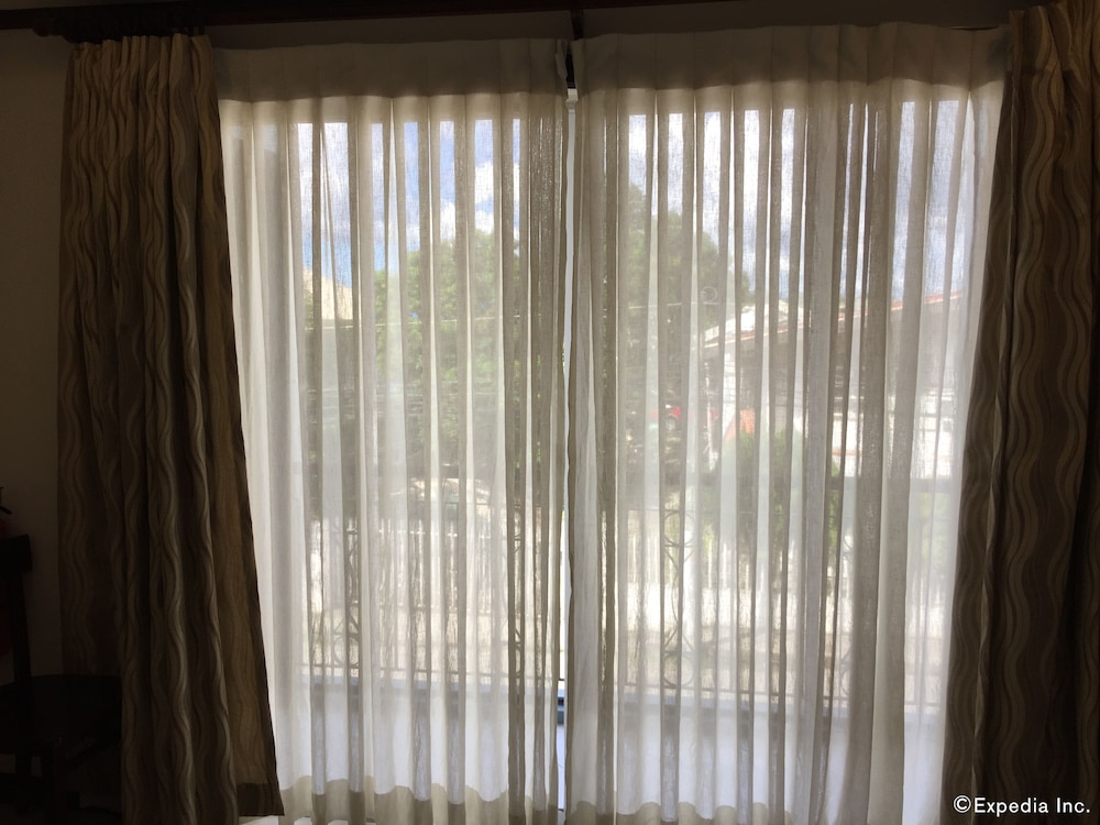 Deluxe Suite photo 2