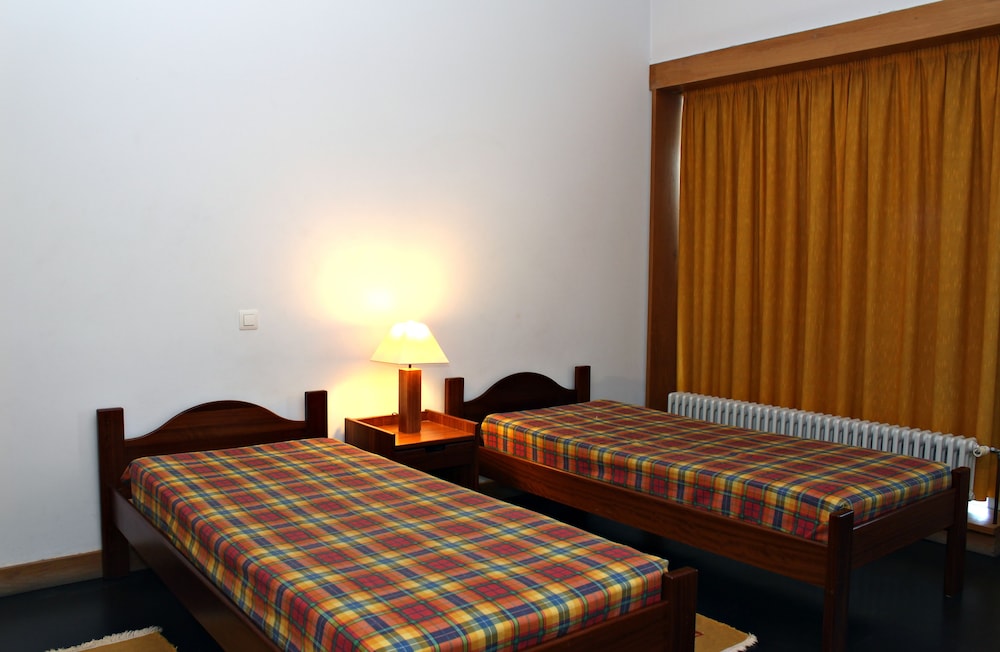 Twin Room, Private Bathroom - Photo 3