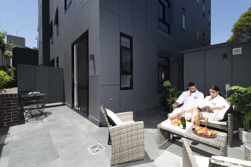 Suite Room with Outdoor Patio