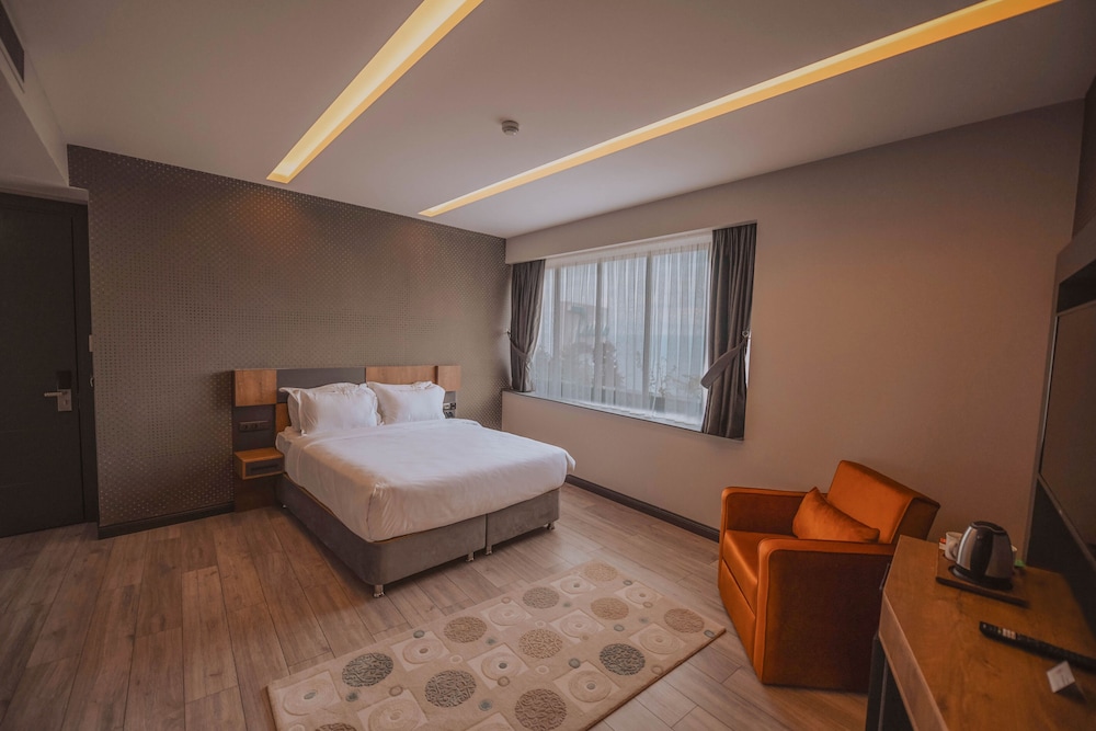 Corner Double Room with Sea View photo 3
