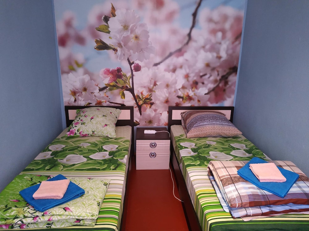 Bed in 3-Bed Mixed Dormitory Room