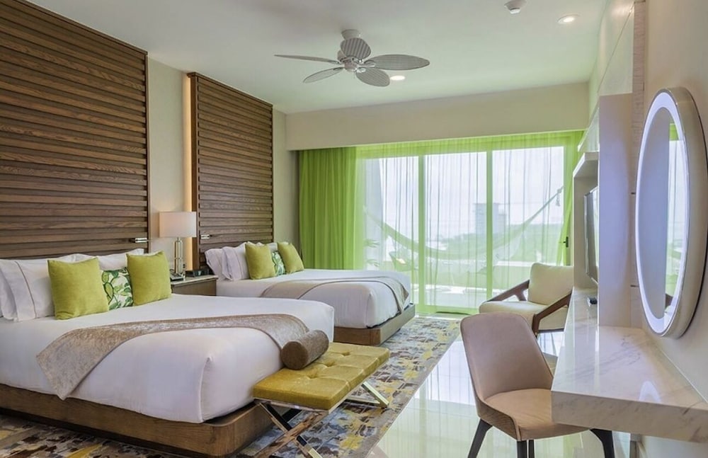 Luxury Suite, 2 Bedrooms, Ocean View - Photo 15