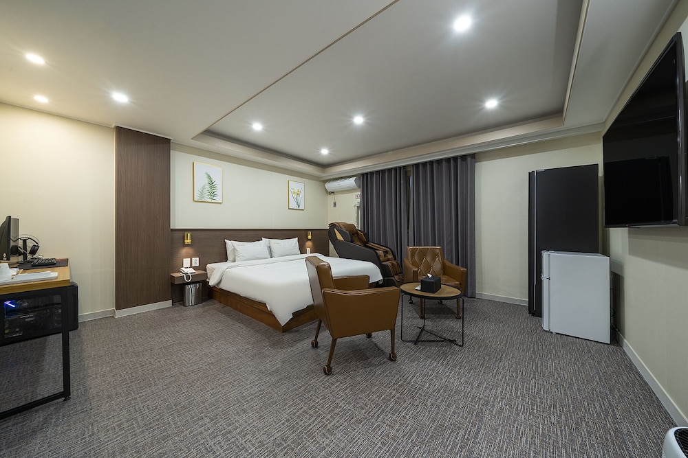Suite photo 1