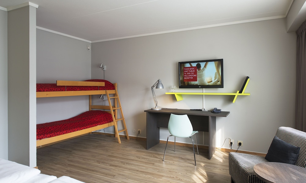 Apartment, 1 Bedroom - Photo 2