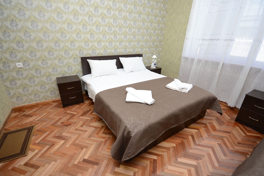 Classic Room, Multiple Beds, Garden View photo 2