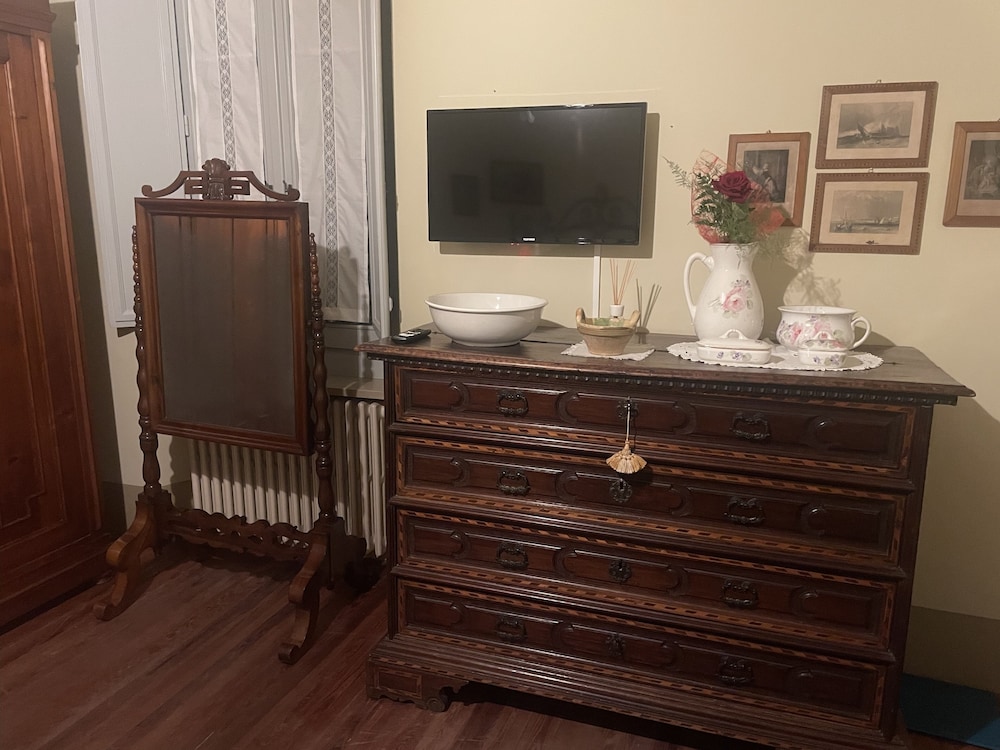 Panoramic Double or Twin Room photo 3