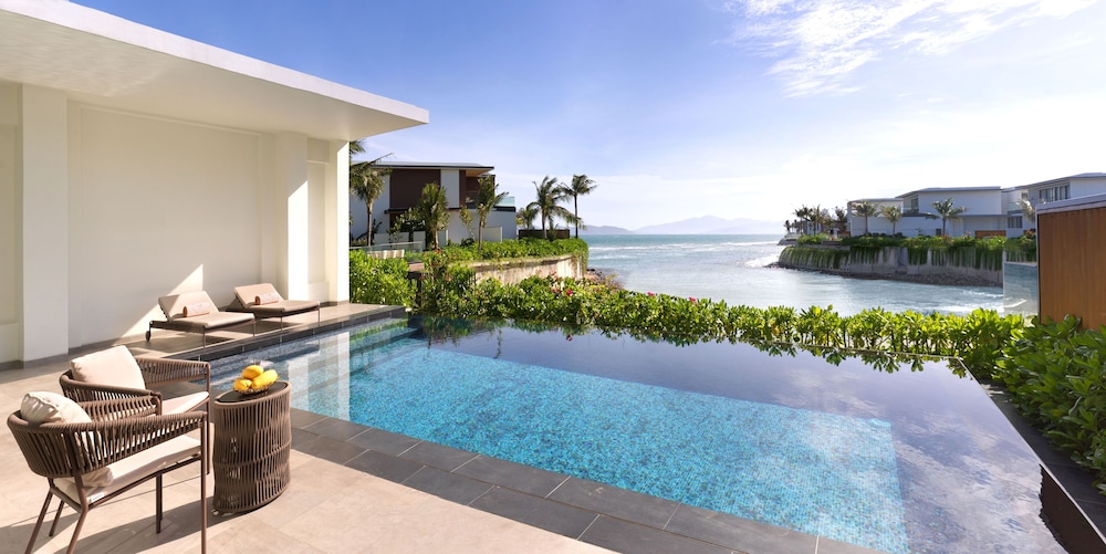 Lagoon Villa 2 Bedroom with Pool (4+3) - Photo 3