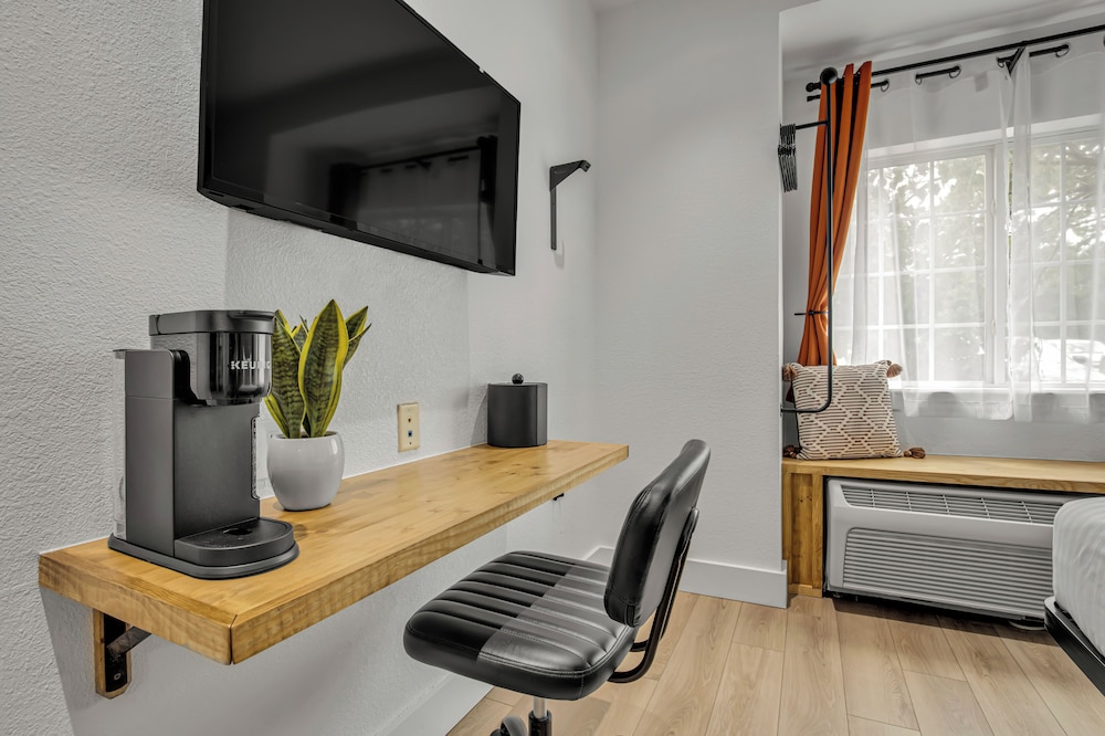 Deluxe Single Room - Photo 7