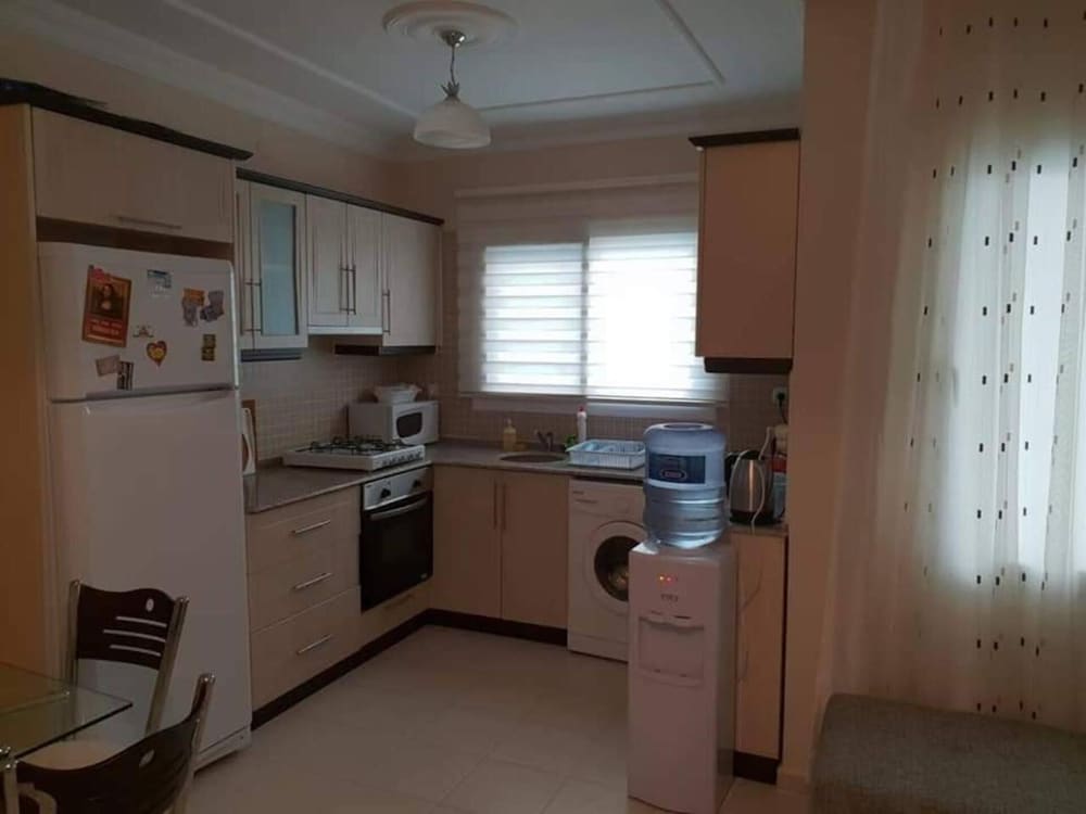 Apartment photo 2