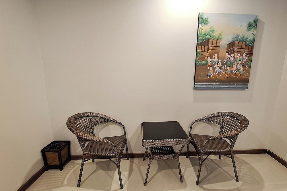 Deluxe Suite - Photo 11