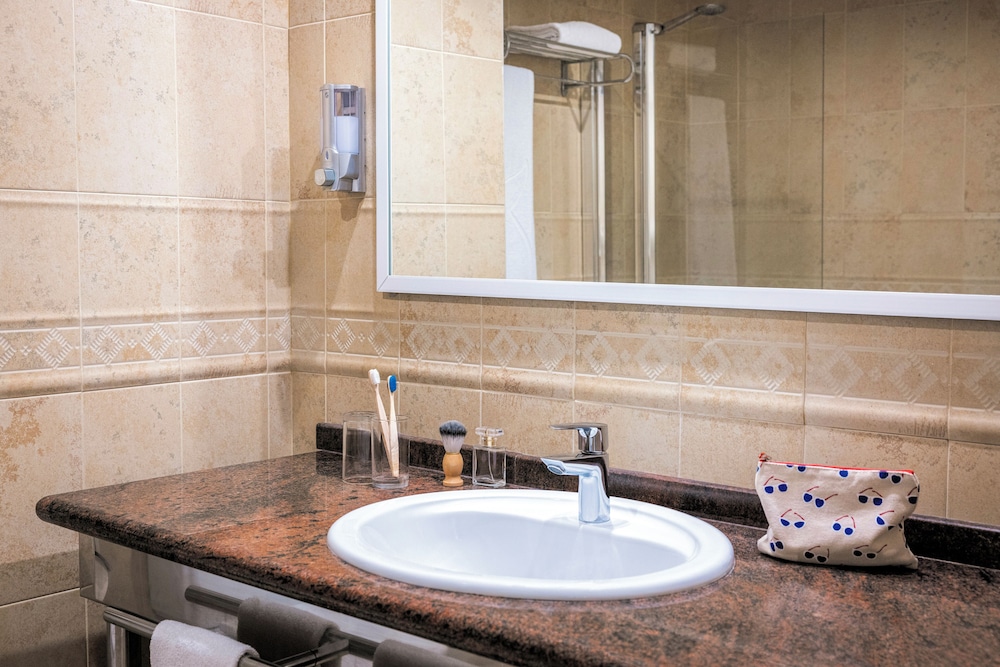 Apartment, 2 Bedrooms (4 adults) - Photo 4