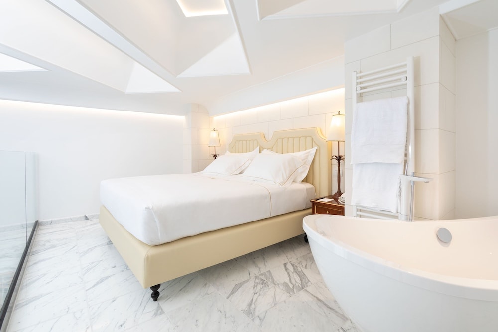 Suite, 2 Twin Beds, Sea View