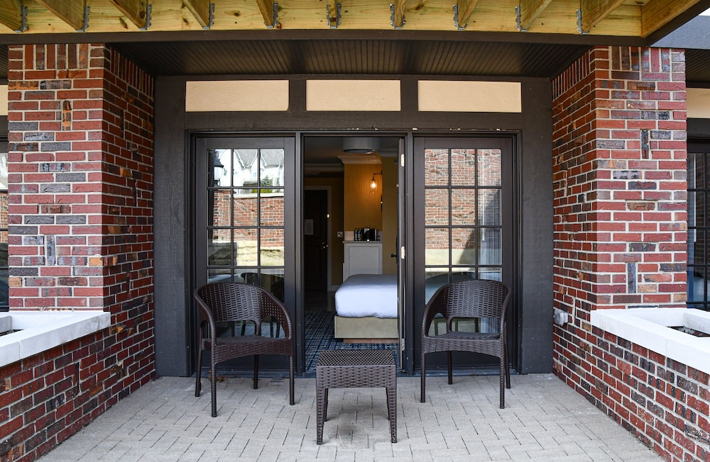 Deluxe Room, 2 Queen Beds, River View - Photo 7
