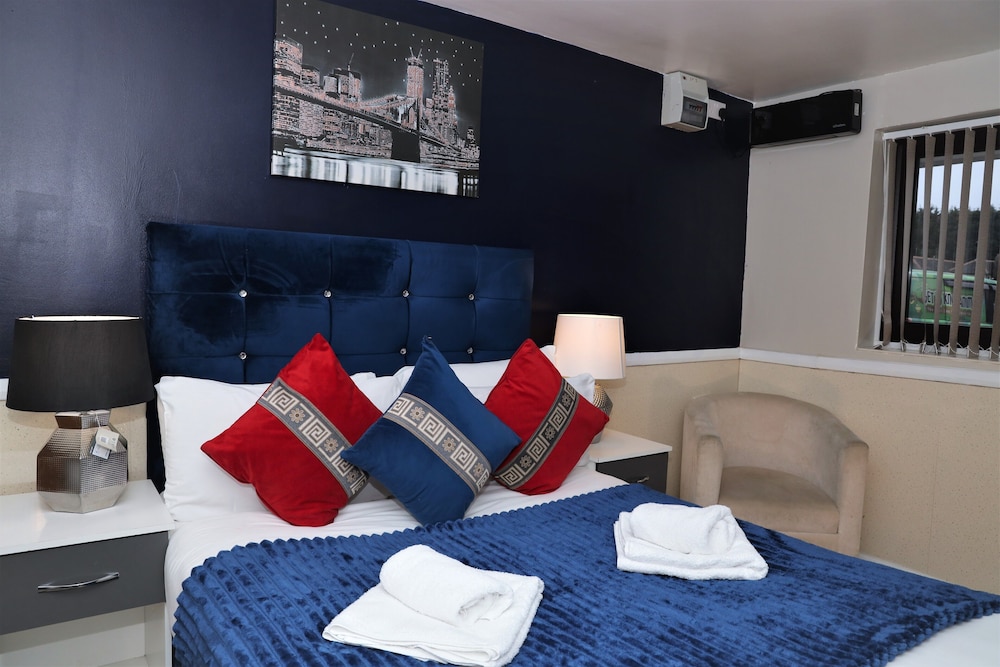 Family Studio Suite photo 2