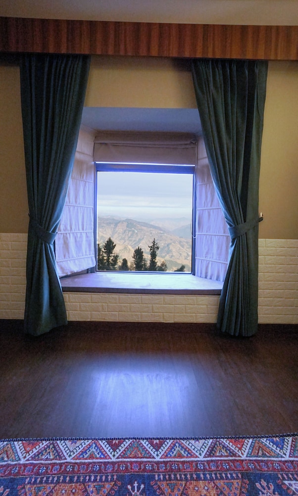 Deluxe Room, Mountain View photo 3