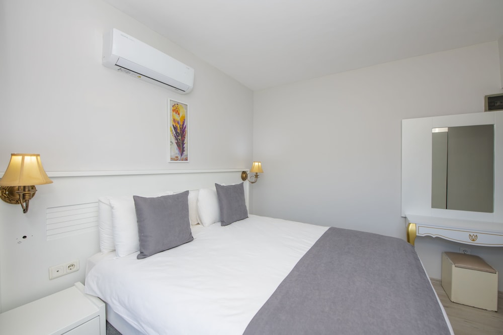 Economy Double Room - Photo 1