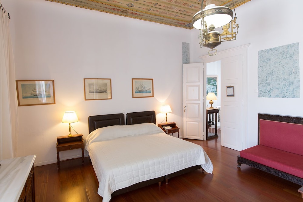Traditional Superior Double/Twin Room with Sea View Balcony photo 2