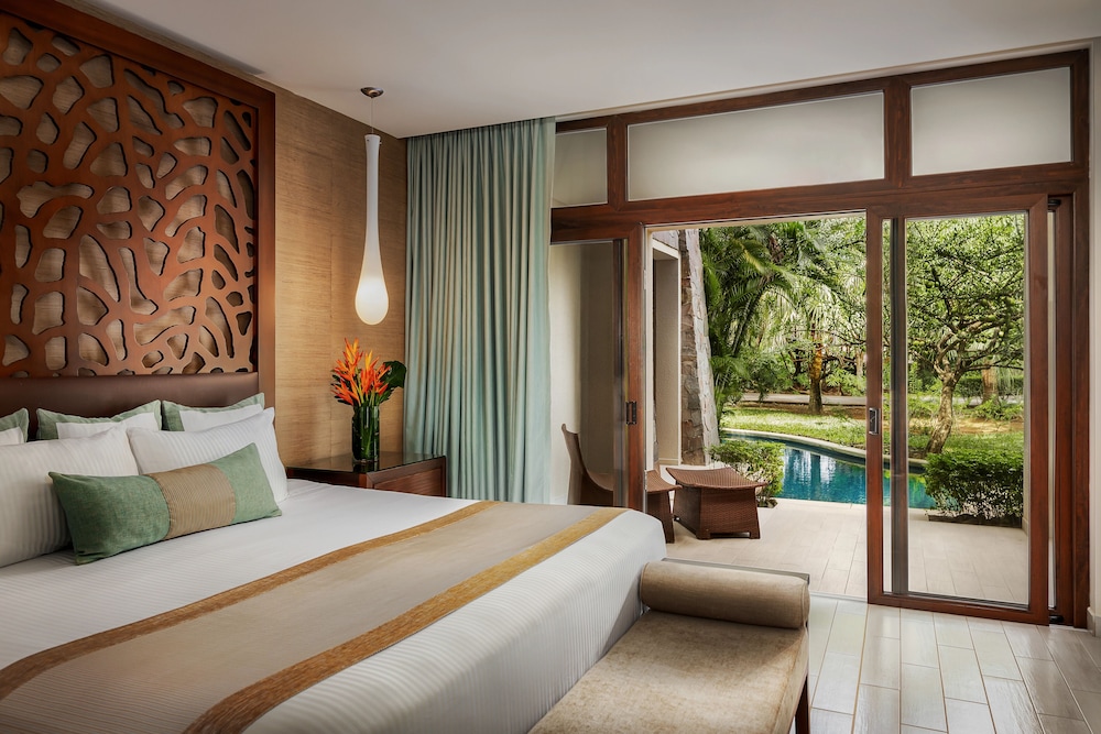 Master Suite Preferred Club con Salida a la Piscina