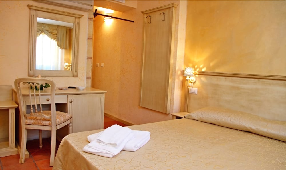 Double Room Single Use photo 2